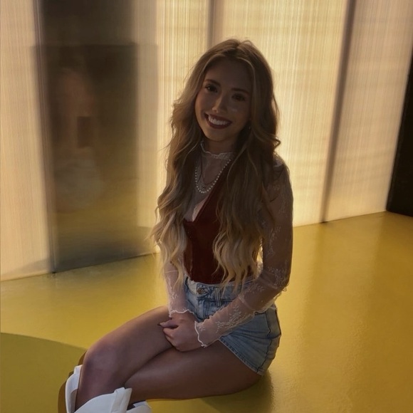 layla_sell